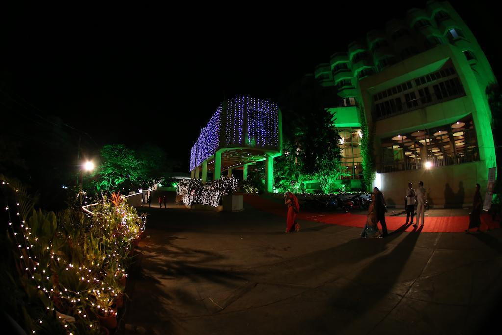 Hotel Paradise - Mysore Dasaprakash Group Ngoại thất bức ảnh