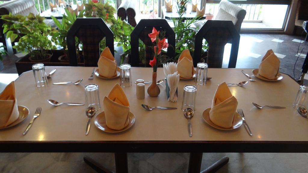 Hotel Paradise - Mysore Dasaprakash Group Ngoại thất bức ảnh