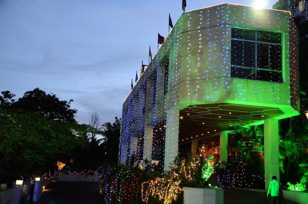 Hotel Paradise - Mysore Dasaprakash Group Ngoại thất bức ảnh